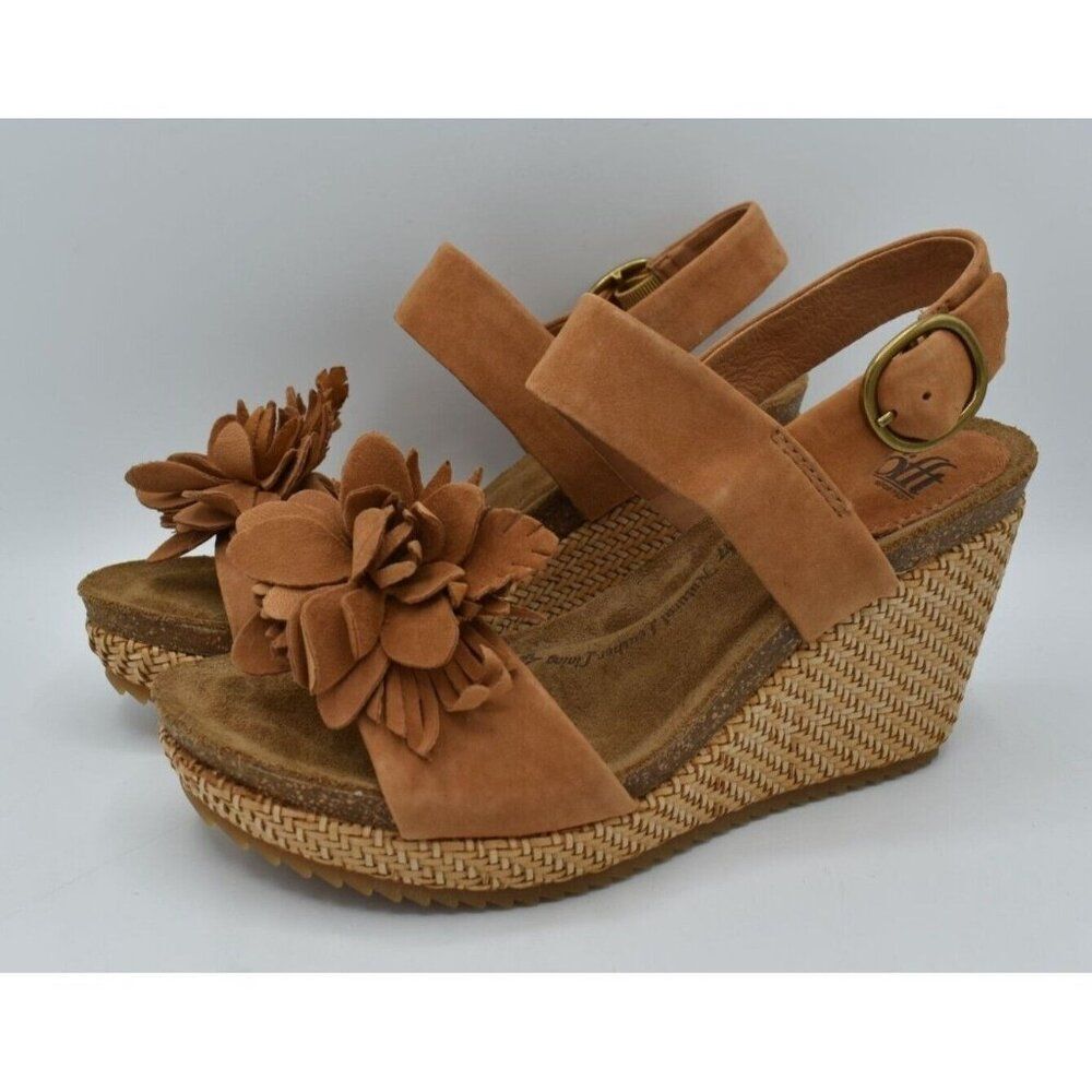 Sofft Womens Size 10 Cali Ginger Tan Suede Wedge Sandals Shoes